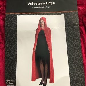 Red Velvet Hooded Cape (Halloween)